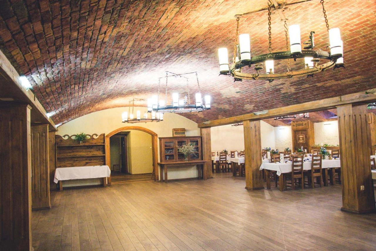 Karczma Regionalna Hotel Goscinna Chata Wysowa-Zdrój المظهر الخارجي الصورة